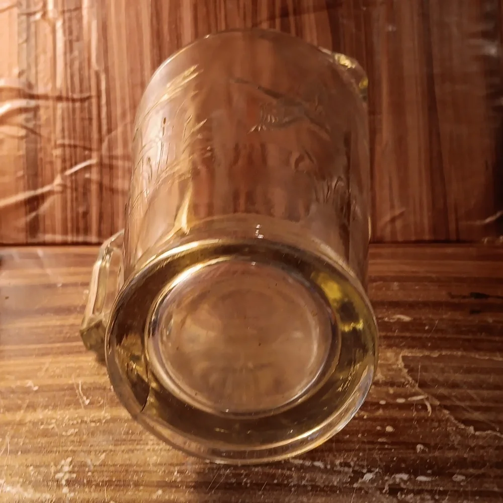 Vintage heavy glass pitcher barware ducks hunting man cave
